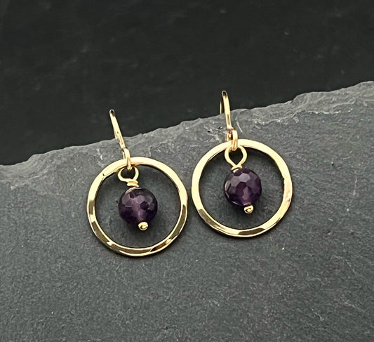 14 Karate gold and amethyst earrings
