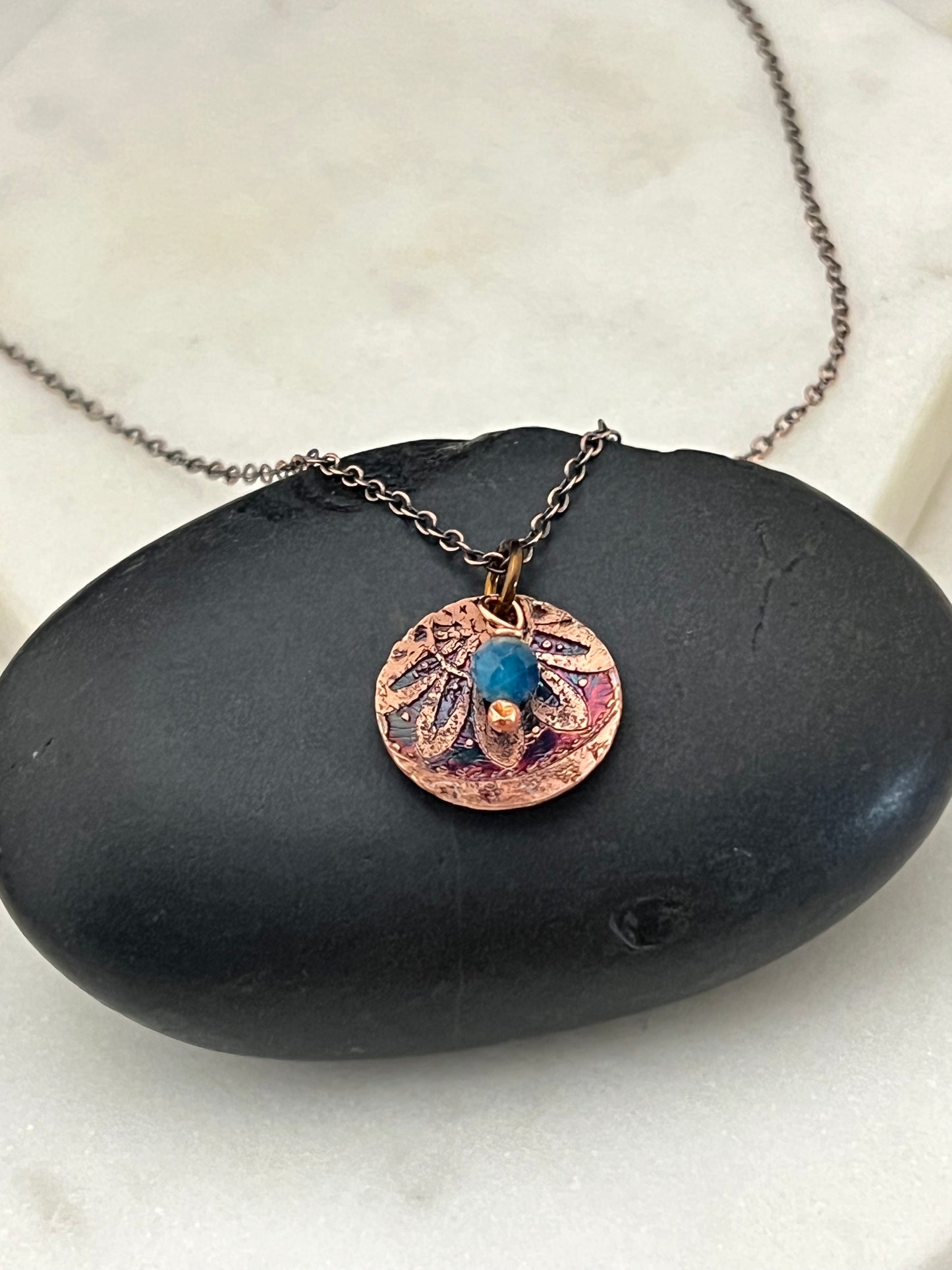 Acid etched copper necklace with apatite gemstone