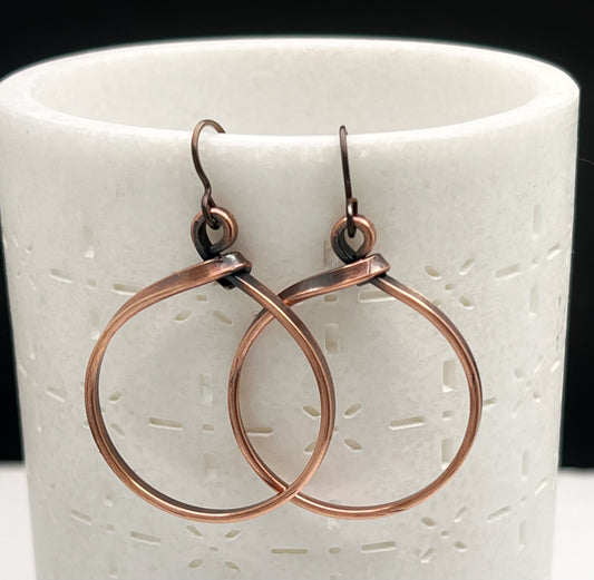 Medium copper hoop earrings