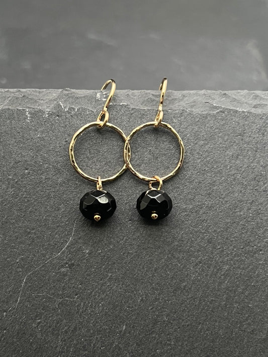 14 Karate gold and onyx earrings
