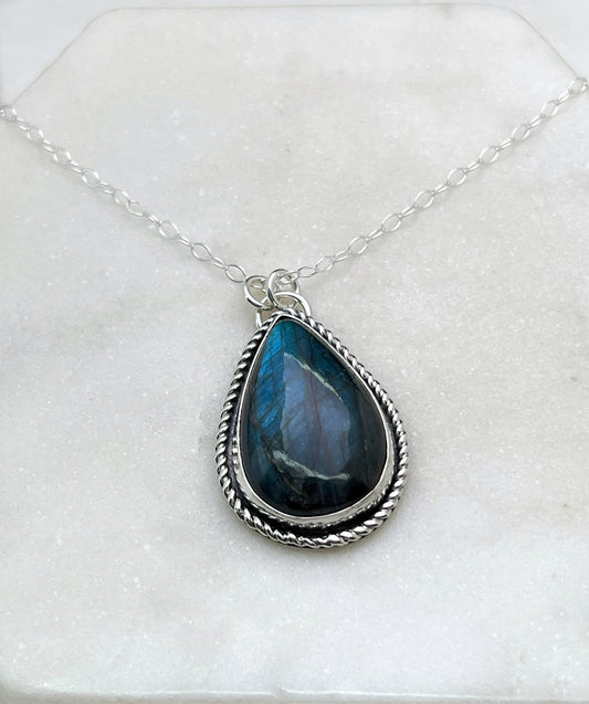 Labradorite and sterling silver necklace