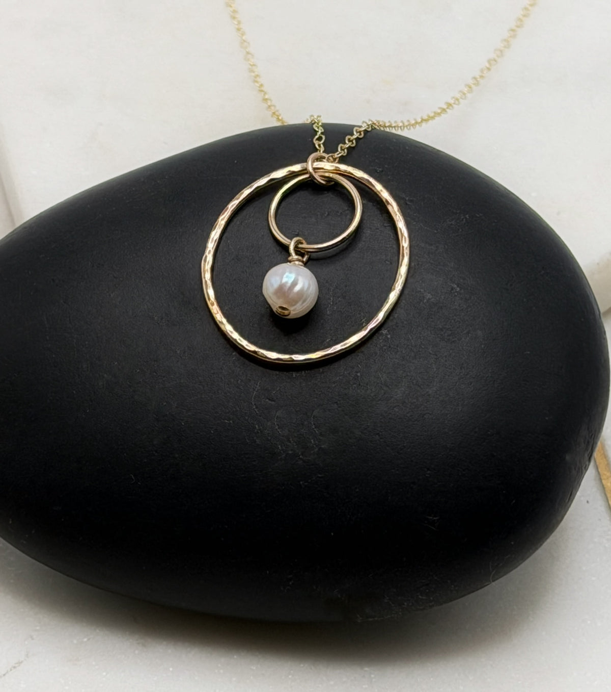Pearl & 14K Gold-Filled Circle Necklace