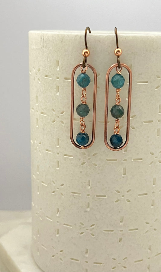 Copper oval hoops with apatite gemstones