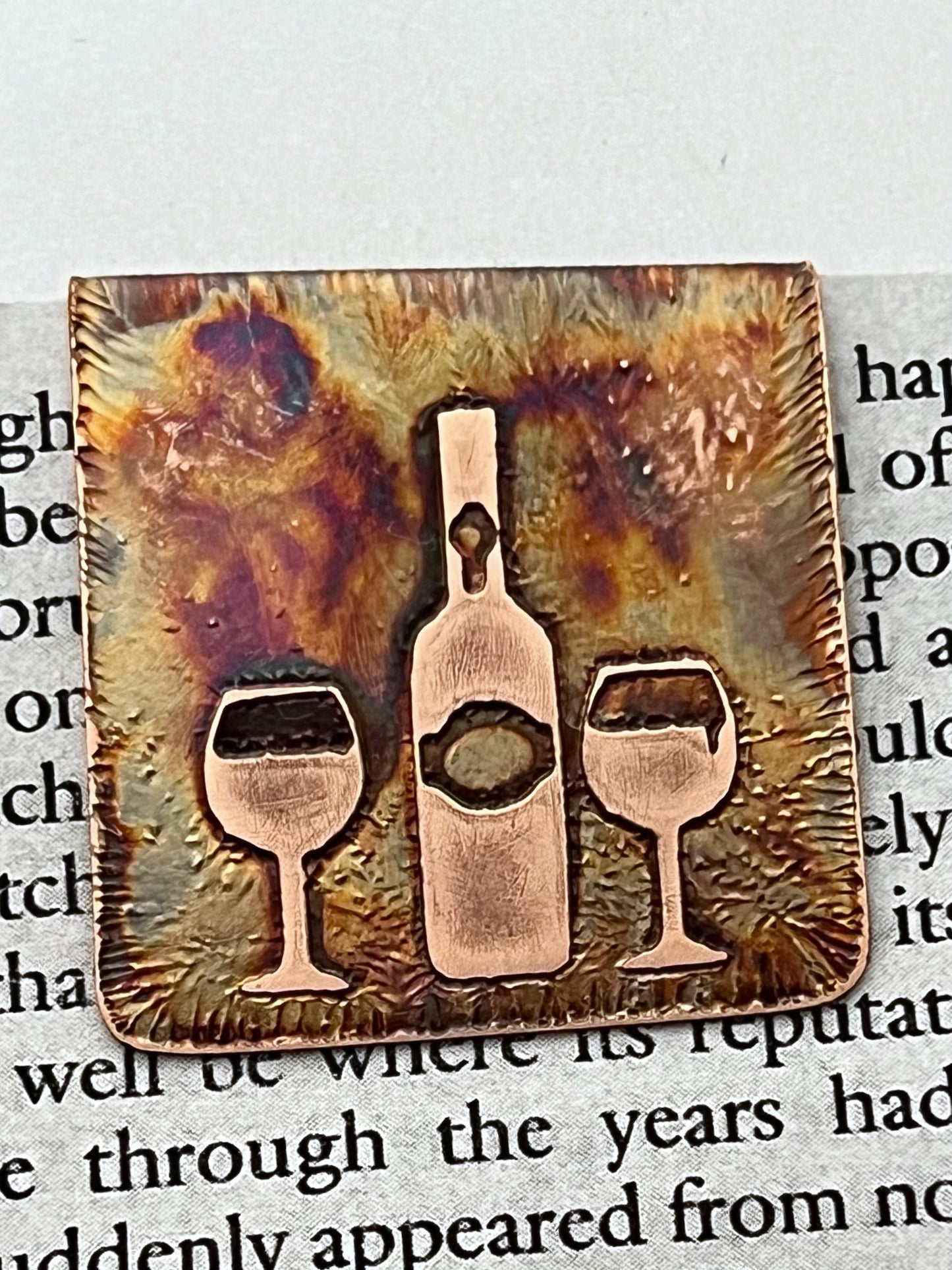 Wine bookmark