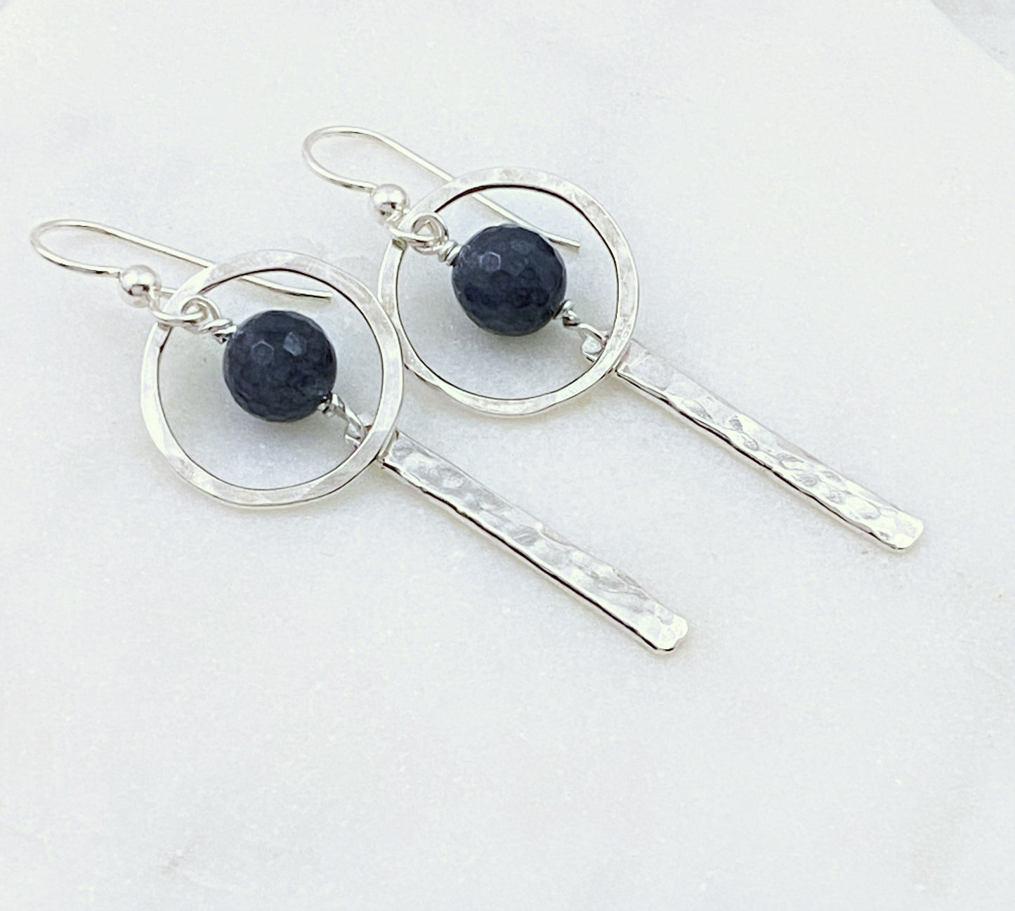 Sterling sliver and agate earring