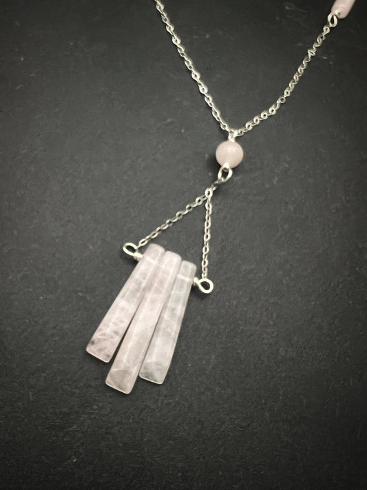 Rose quartz and sterling silver necklace