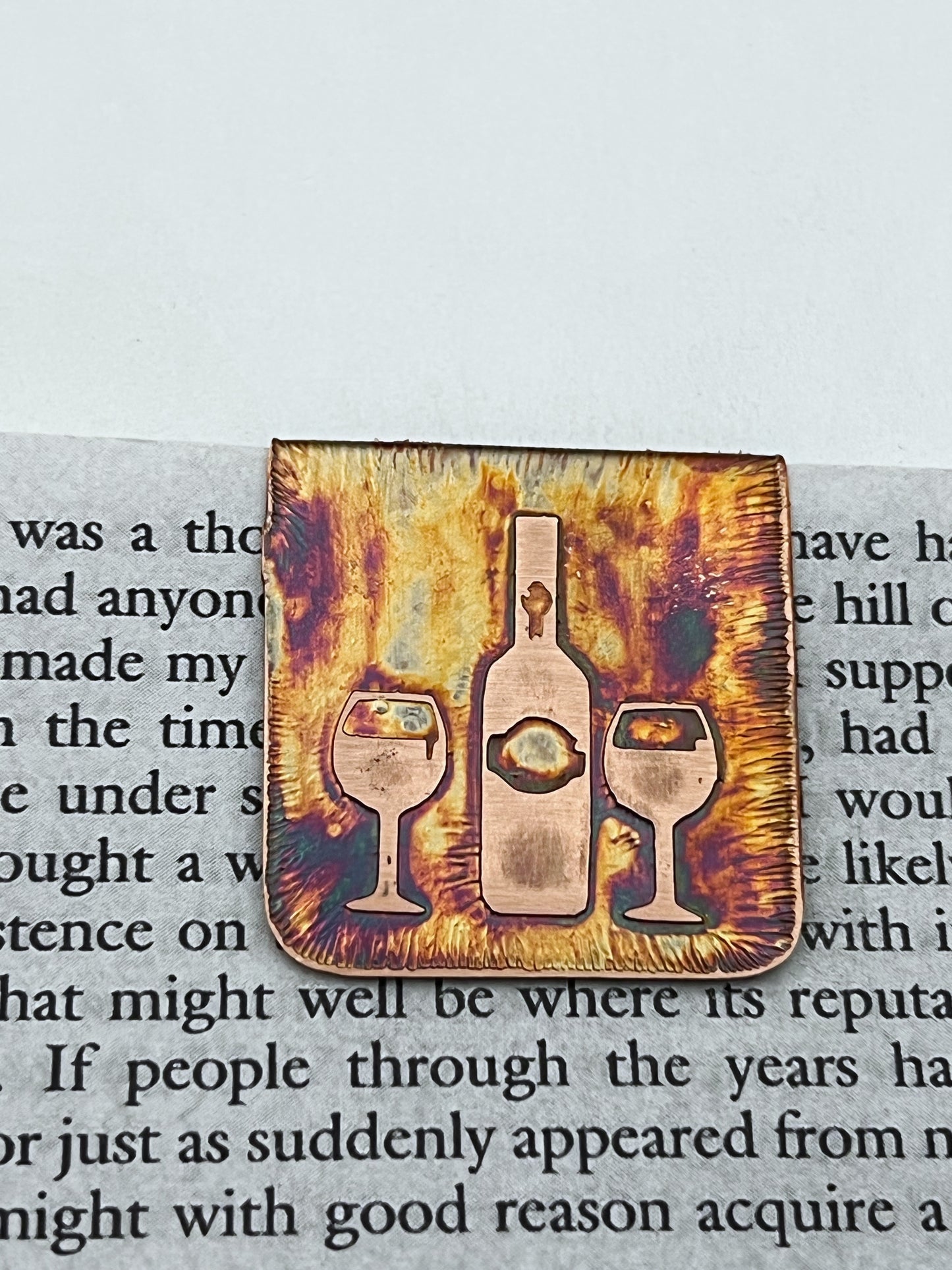 Wine bookmark