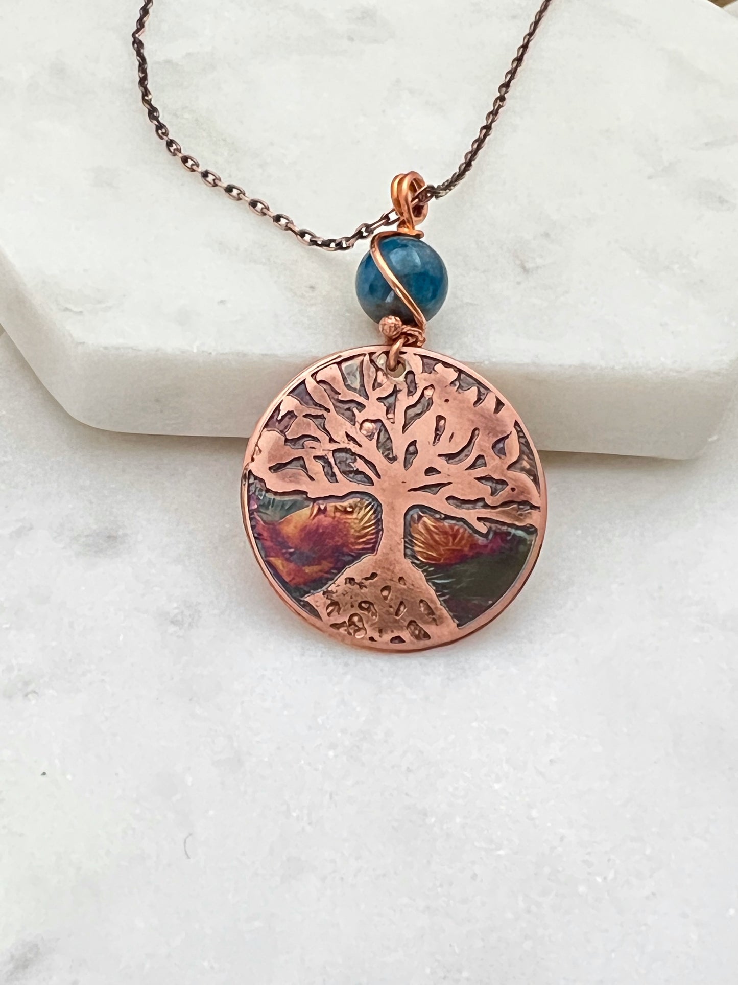 Acid etched copper tree necklace with apatite gemstone