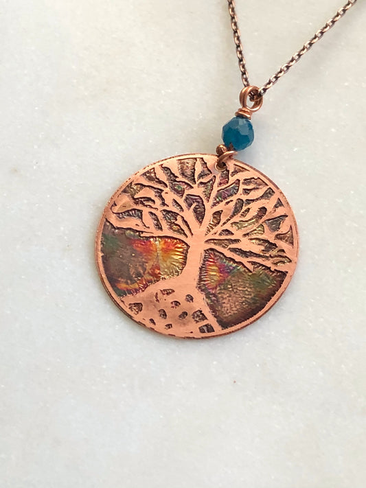 Acid etched copper tree necklace with apatite