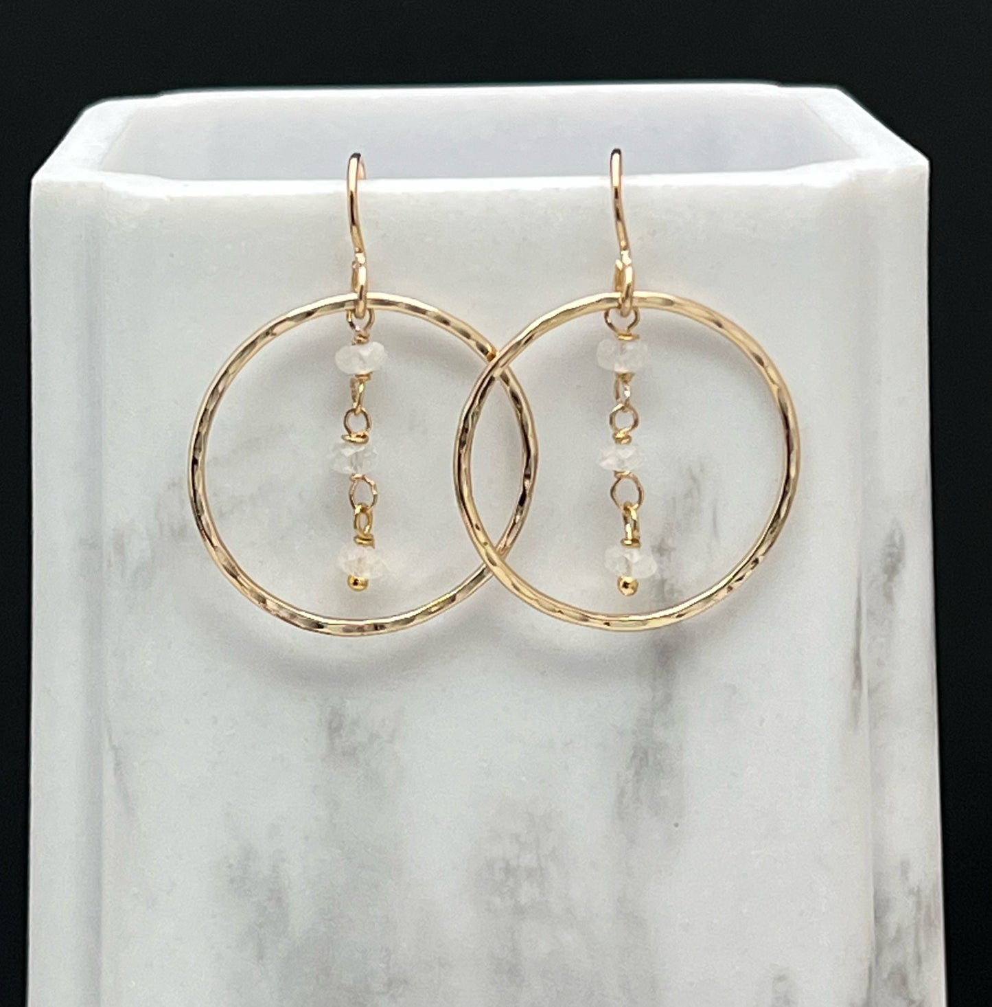 14 Karate gold and moonstone earrings