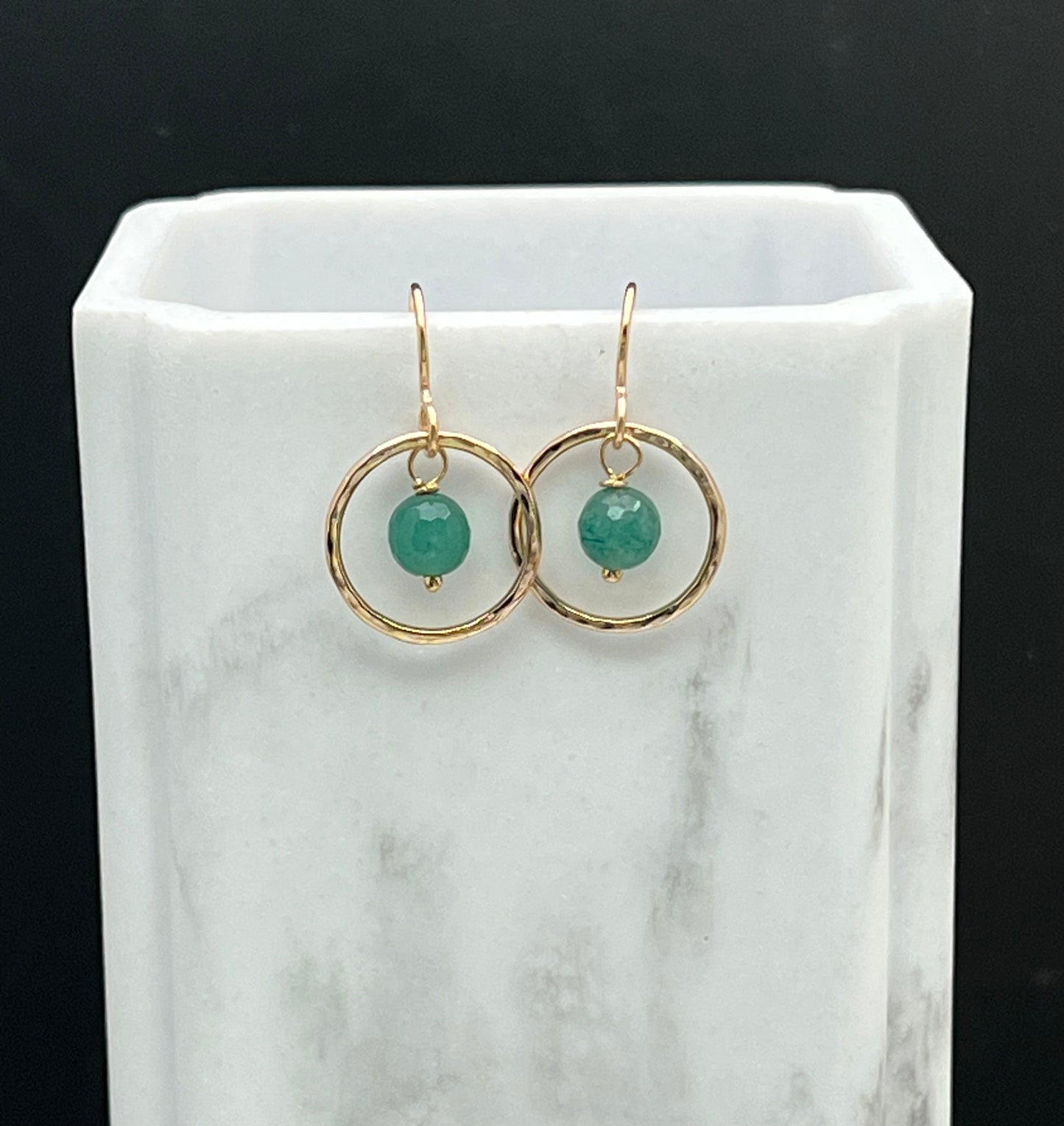 14 Karate gold and aventurine earrings