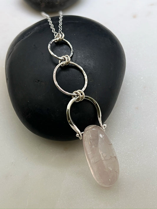 Sterling silver and rose quartz necklace
