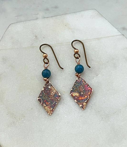 Acid etched copper earrings with apatite gemstones