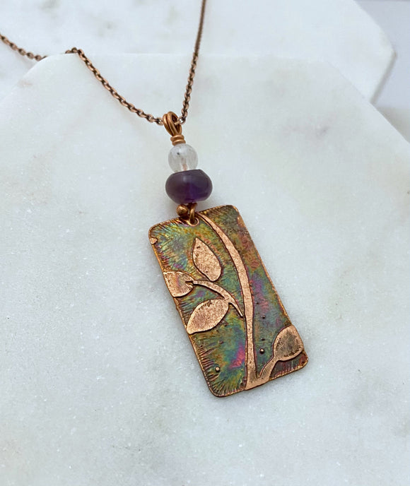 Leaf necklace copper with moonstone and amethyst