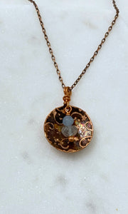 Copper necklace with apatite and moonstone gemstones