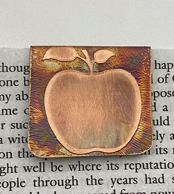 Apple bookmark