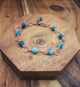 Handmade twisted copper wire and apatite bracelet