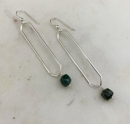Sterling silver hammer textured oval hoops with emerald