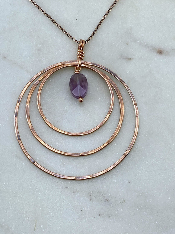 Forged copper hoop necklace with amethyst