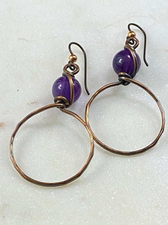 Copper hoop earrings with amethyst