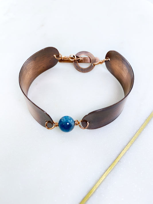 Copper and apatite bracelet